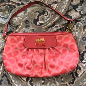 Coach Wristlet Pink